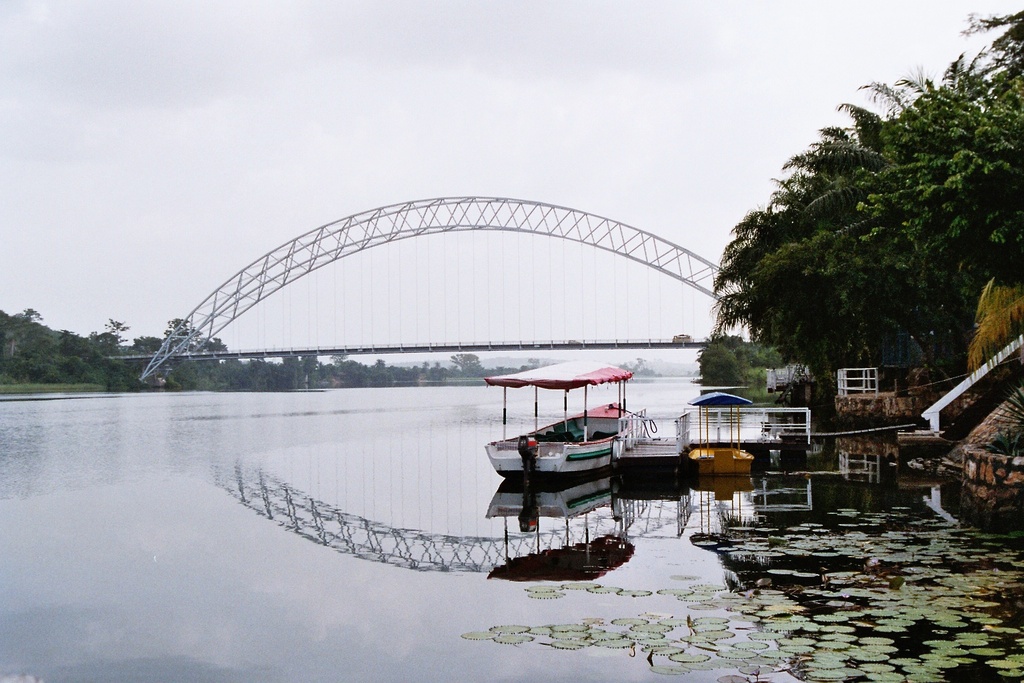 View over Volta river to Adomi Bridge by Remo Kurka